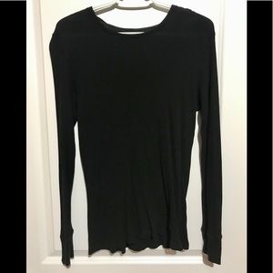 Women’s Gap long sleeve shirt. L.